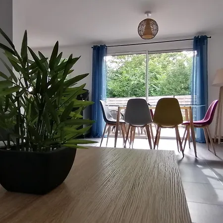 Holiday home Maison Climatisee 3 Au Coeur Des Vignobles Bordeaux *